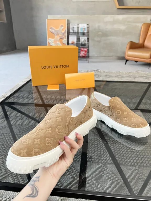 Louis Vuitton Shoe 